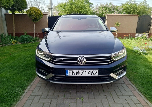 Volkswagen Passat cena 83900 przebieg: 166000, rok produkcji 2016 z Szczuczyn małe 154